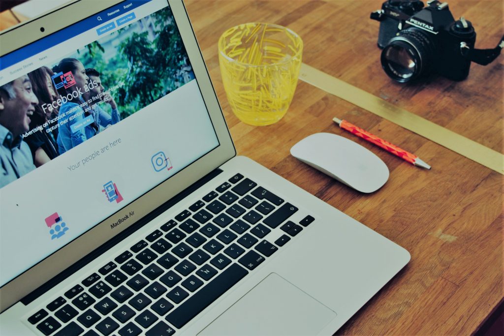 como fazer anúncios no facebook